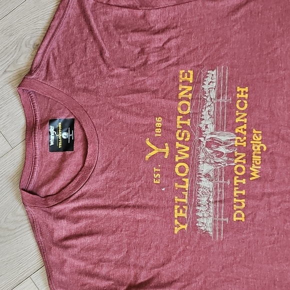 Wrangler Yellowstone Dutton Ranch Graphic Tee, XL - Picture 2 of 8